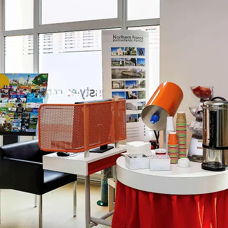 Ibis Styles Centre Gare Beffroi Лилль