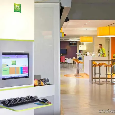 Ibis Styles Centre Gare Beffroi 3* Лилль
